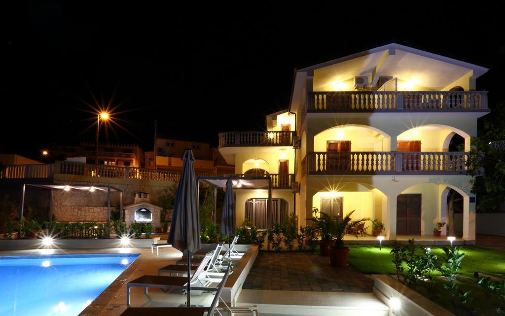 Apartments Bago Trogir Bagian luar foto