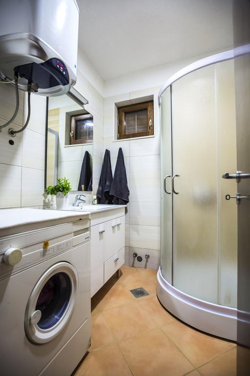 Apartments Bago Trogir Bagian luar foto