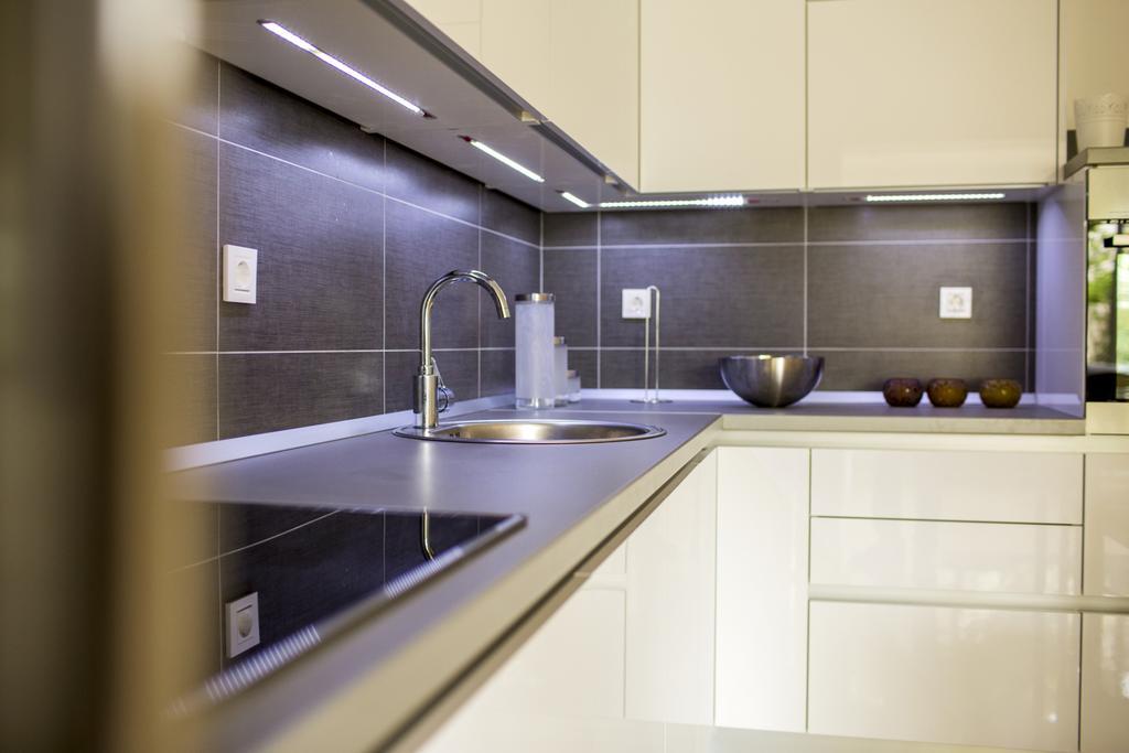 Apartments Bago Trogir Bagian luar foto