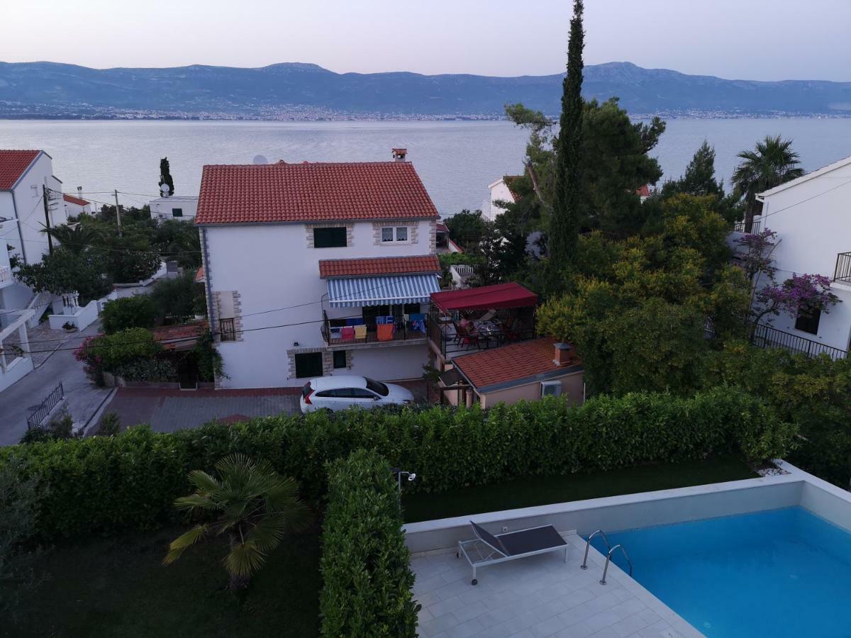Apartments Bago Trogir Bagian luar foto