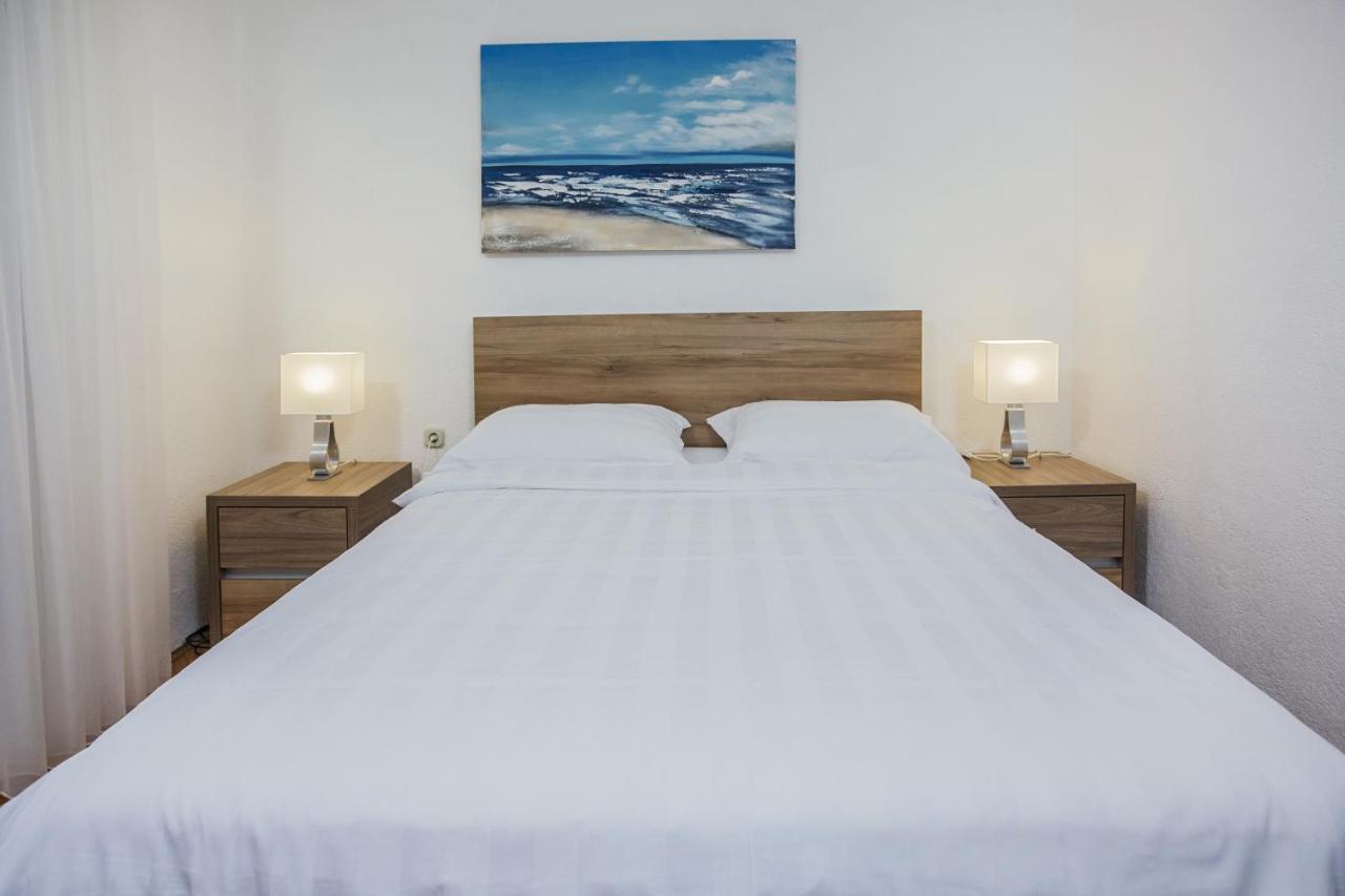 Apartments Bago Trogir Bagian luar foto