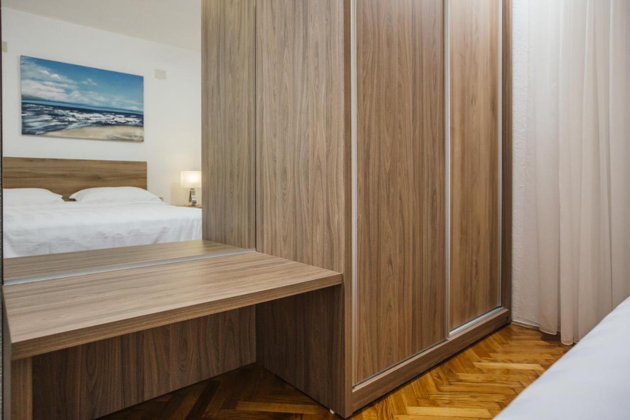 Apartments Bago Trogir Bagian luar foto