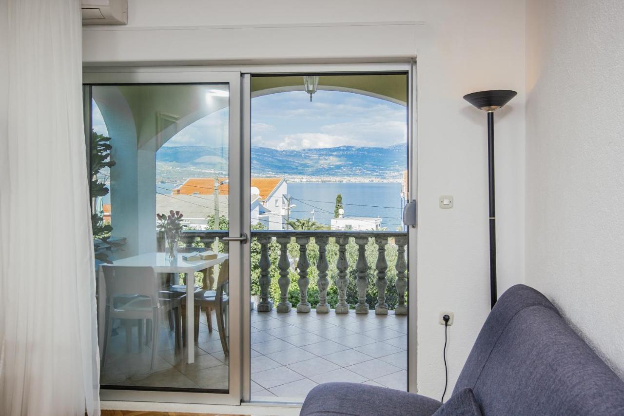 Apartments Bago Trogir Bagian luar foto