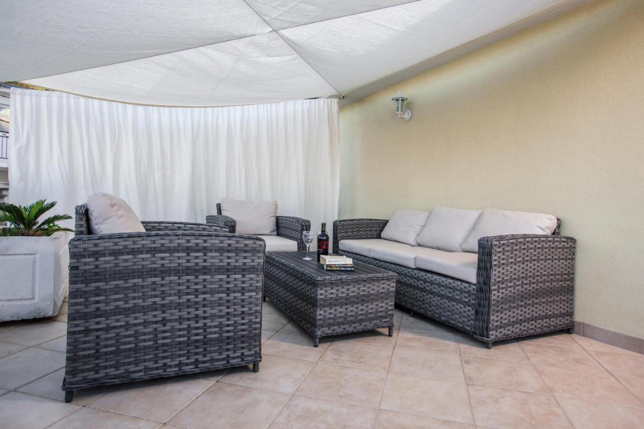 Apartments Bago Trogir Bagian luar foto